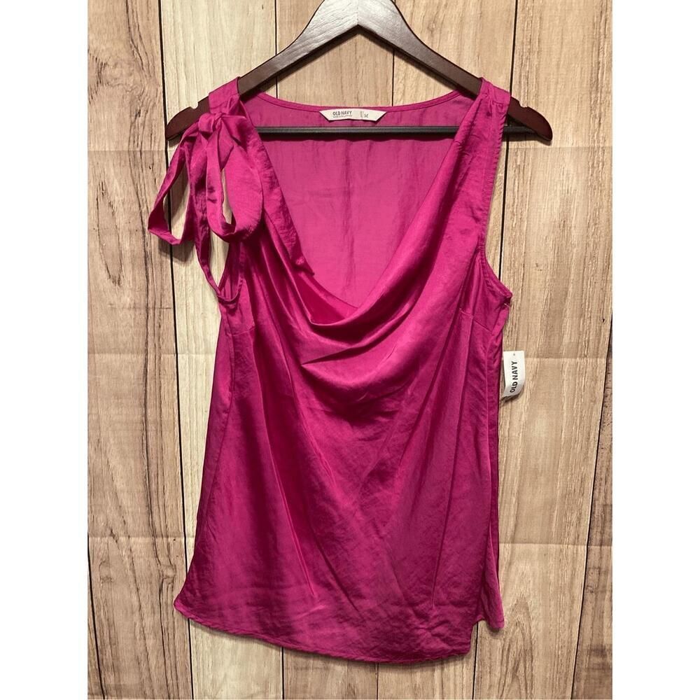 Old Navy size Medium NWT womens pink top bow blouse